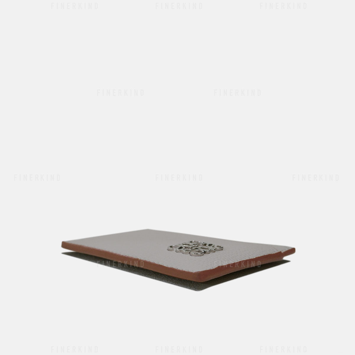 Anagram Plain Cardholder in Pebble Grain Calfskin