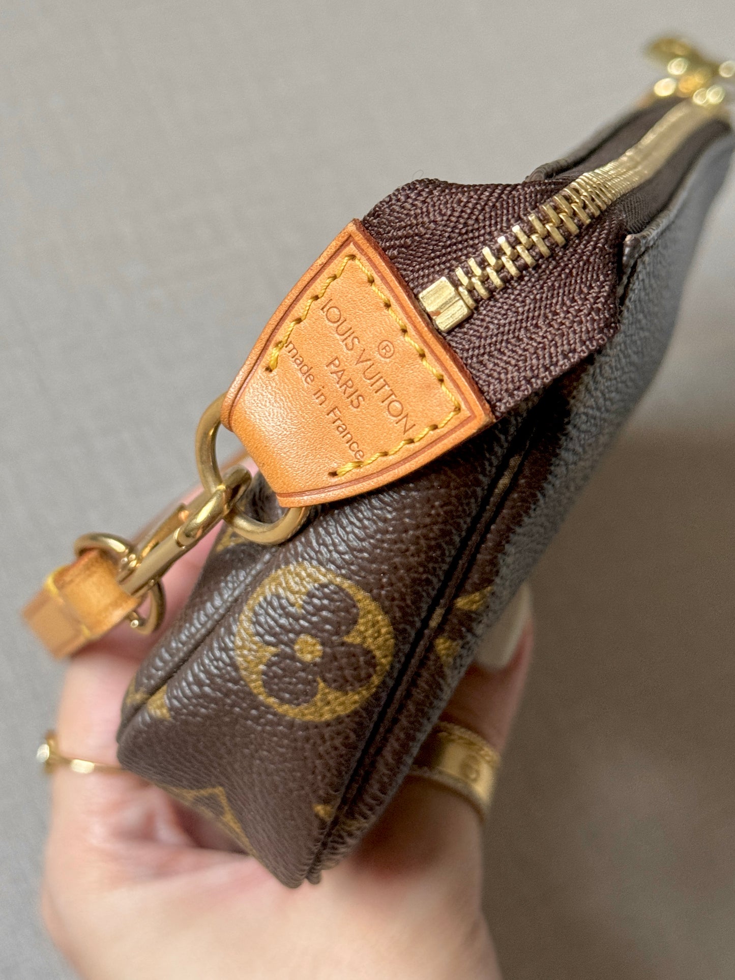 2005 Monogram Pochette Accessoires Handbag