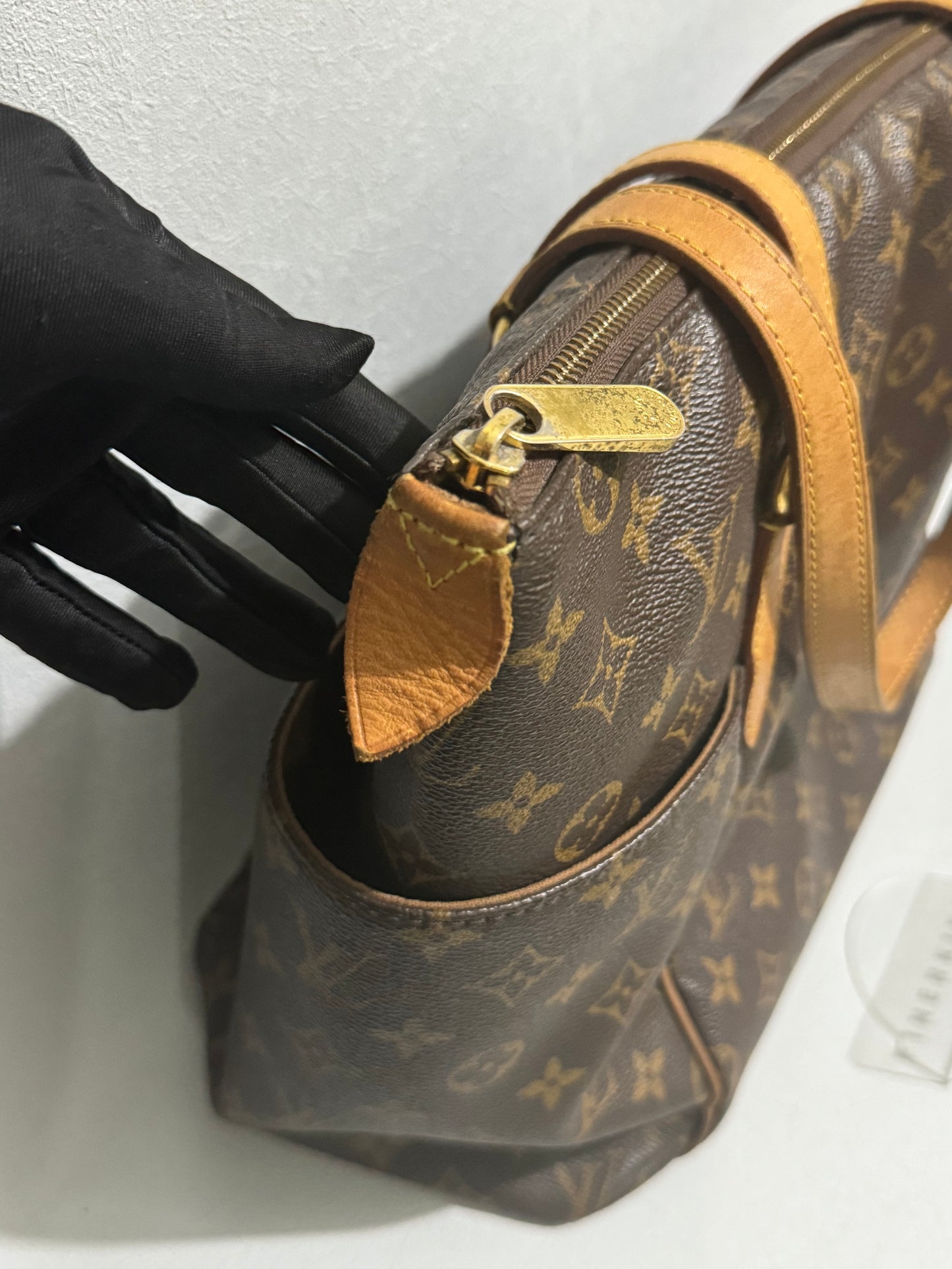 2011 Monogram Totally MM Tote Bag