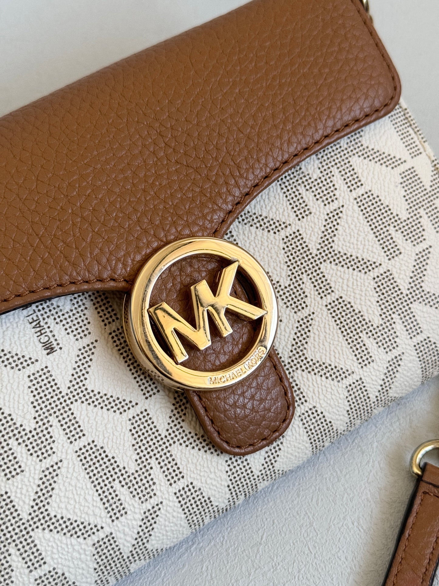Tan and Off White Wallet on Gold Chain Crossbody Bag