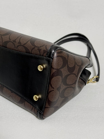Brooke Chain Carryall Shoulder Bag in Signature Canvas and Gold Hardware (Rare)