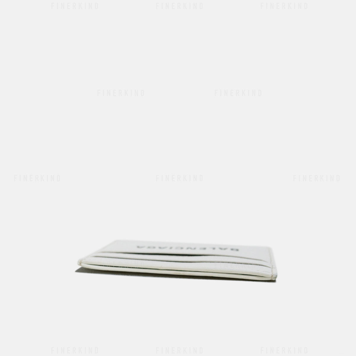 Off White Everyday Leather Card Case (Rare)