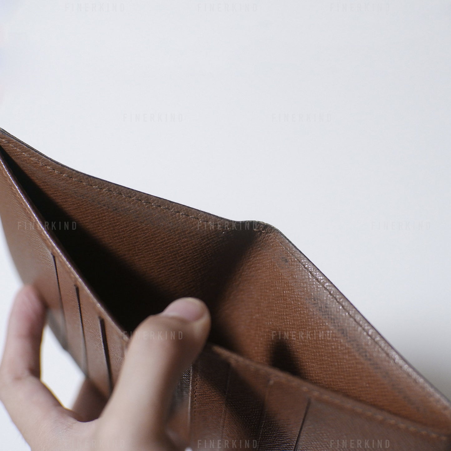 (Below cost) 2008 Monogram Bi-fold Wallet