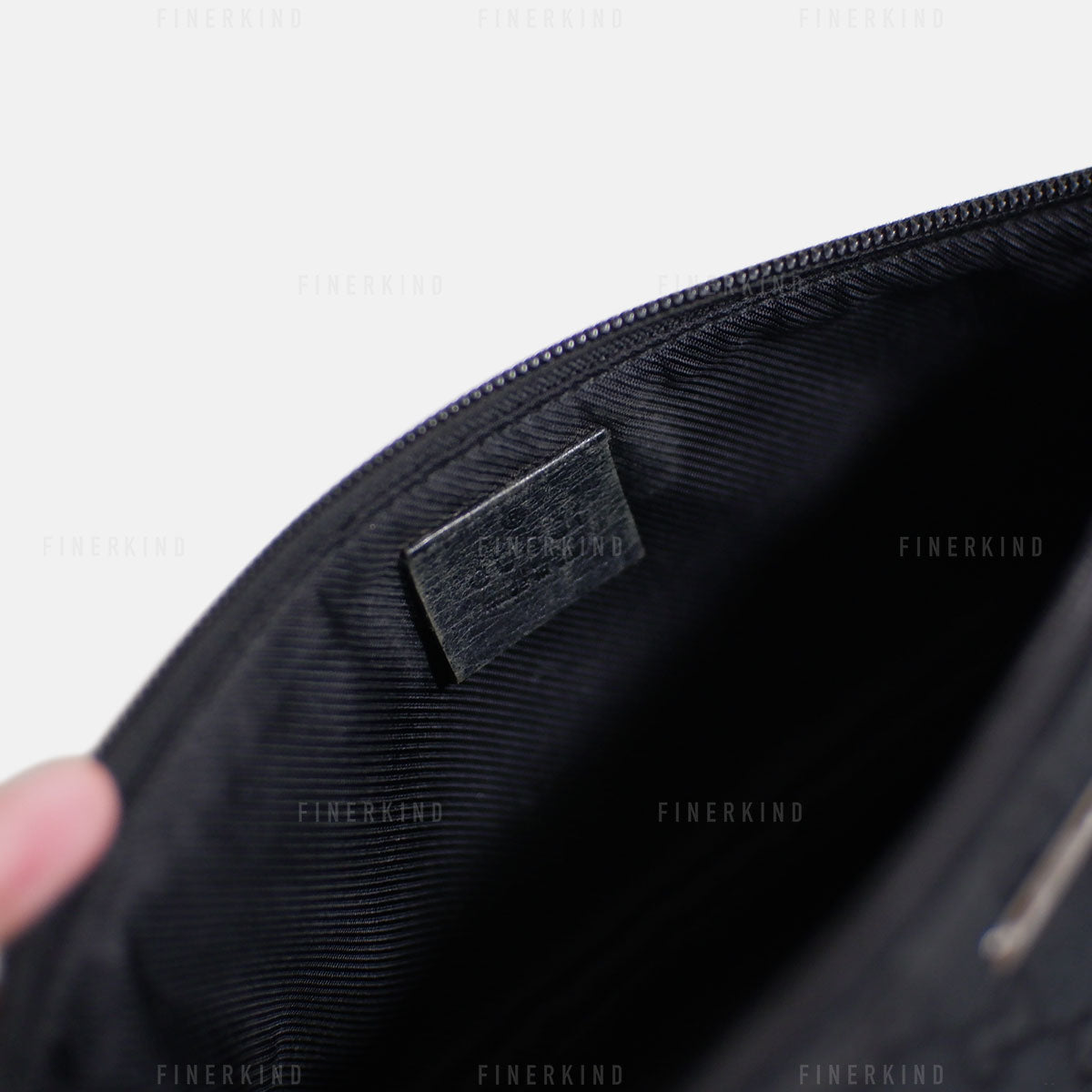 GG Black and Cream Boat Pochette Bag
