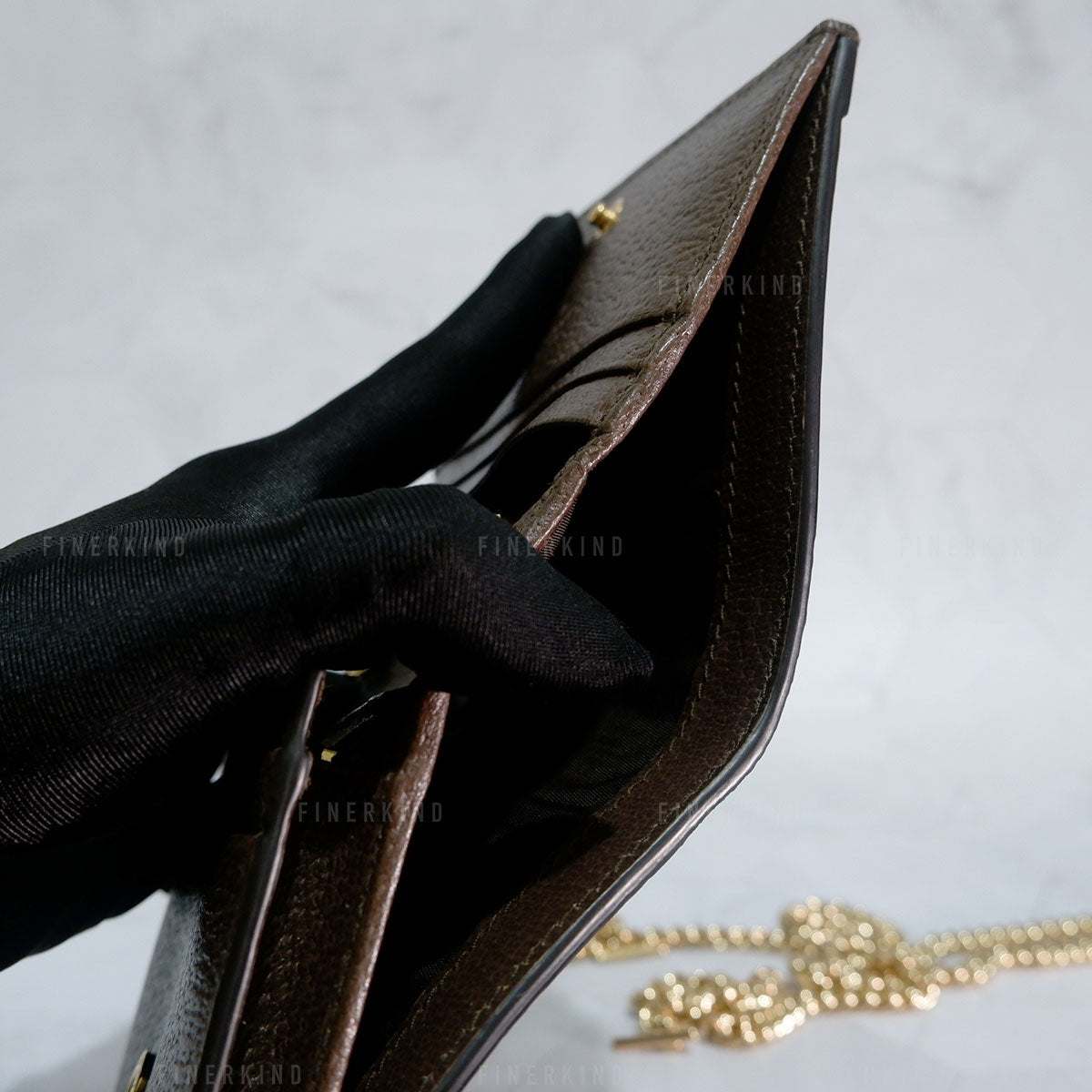 Ophidia GG Sherry Line Leather Compact Wallet on Chain