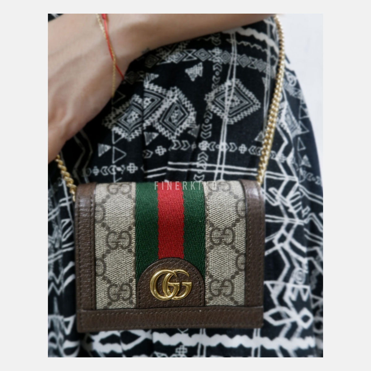 Ophidia GG Sherry Line Leather Compact Wallet on Chain