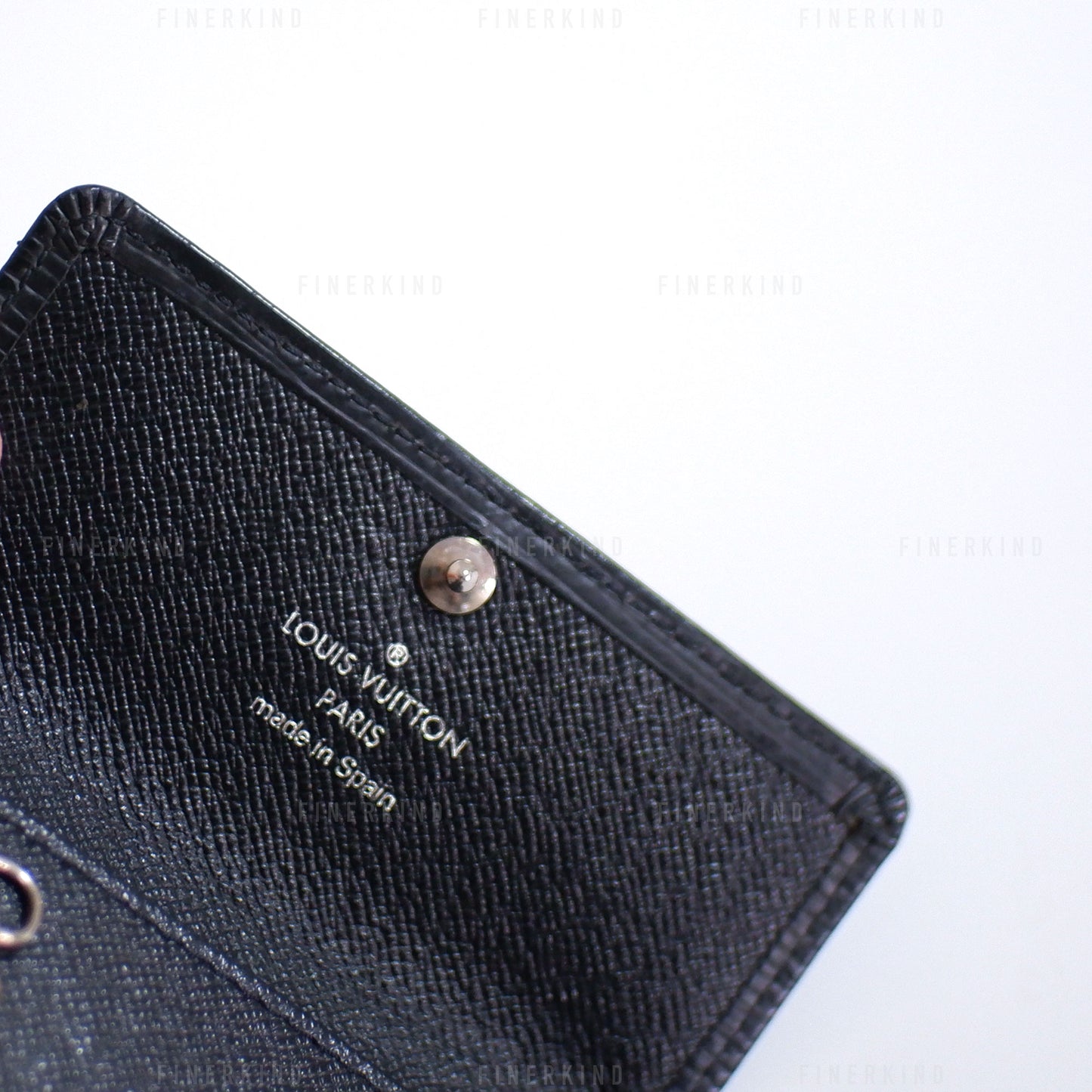 (Below cost) 2007 Epi Leather Multicles Key Case Black